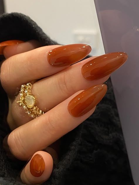 Caramel latte manicure 2025 2026